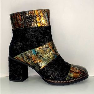 L’artiste “Whitney” Boot